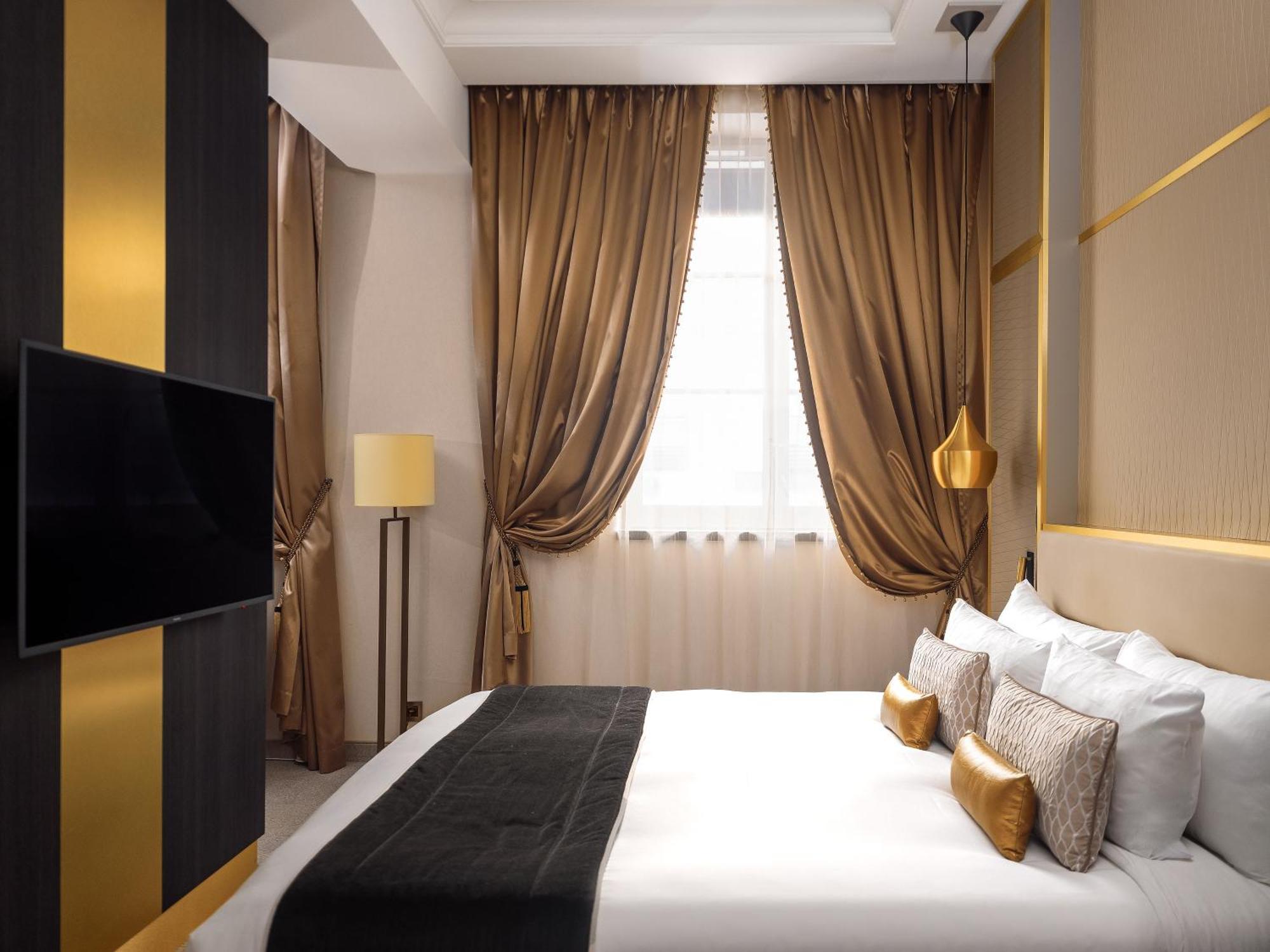 Privilege King Room